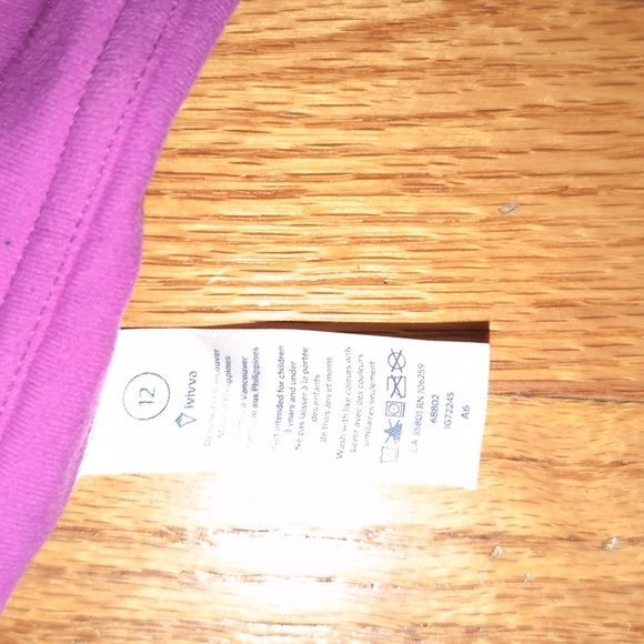 Ivivva Athletic Shorts - Picture 2 of 4